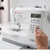 Macchina da cucire SINGER CE677