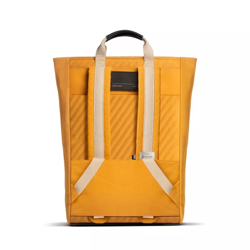 Zaino casual Native Union W.F.A Backpack giallo 100% PET riciclato