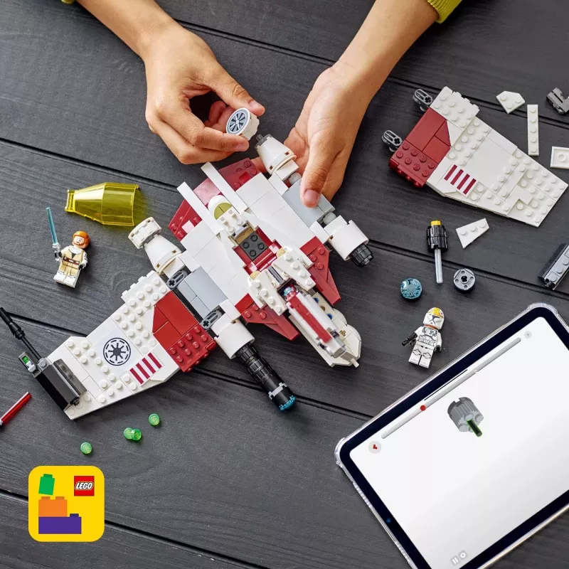 Set da costruzione LEGO Star Wars V-19 Torrent Fighter 75432 — 567 pezzi, 3 minifigure, modello da esposizione e gioco