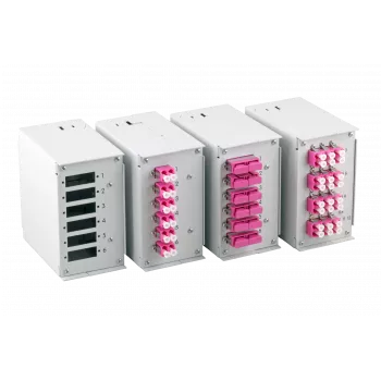 Pannello frontale EFB Elektronik per 6x SC-D, LC-Quad con fori per viti da 2,8 mm