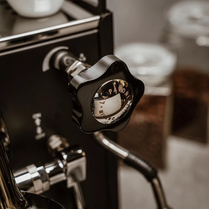 La Pavoni New Cellini Classic LPSCCB01EU macchina per espresso, nera