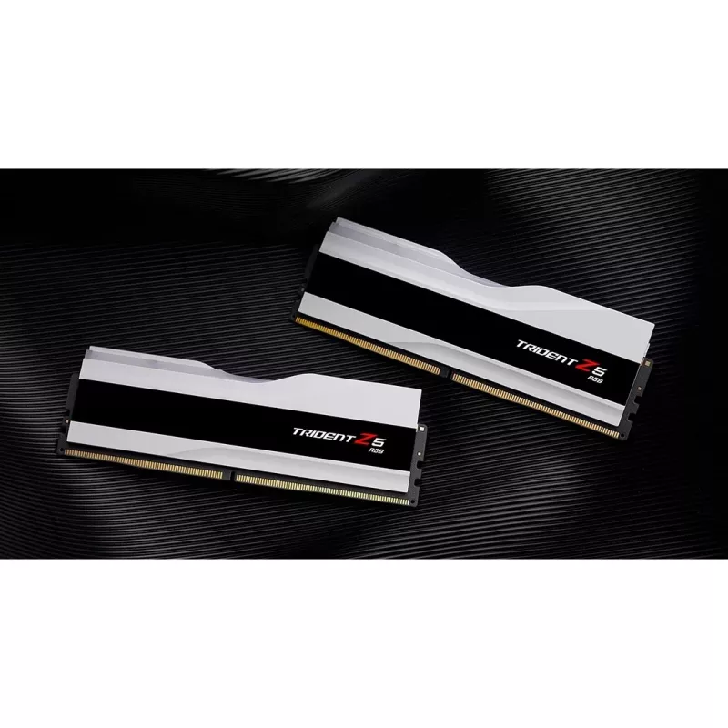G.Skill DIMM 32 GB DDR5-6000 2x 16 kit dual bianco F5-6000J3636F16GX2-TZ5RW Trident Z5