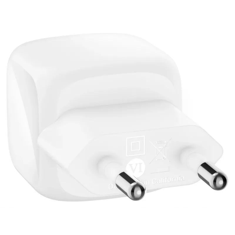 Belkin BoostCharge per laptop, smartphone, tablet bianco AC ricarica rapida per interni
