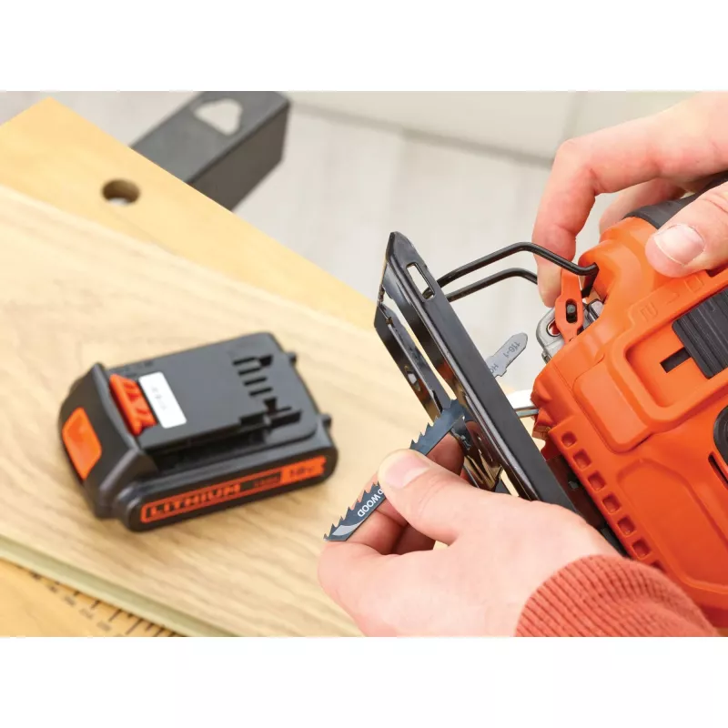 Seghetto alternativo Power Black & Decker BDCJS18N
