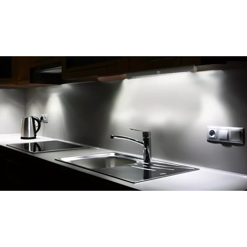Maclean MCE123 luce LED da sottopensile con sensore di movimento