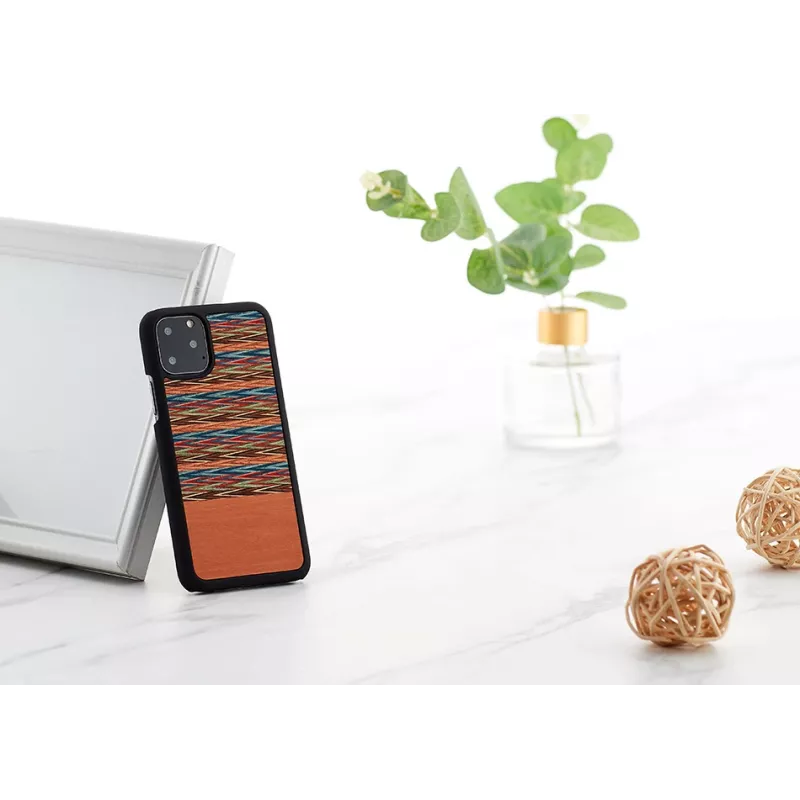 Custodia per smartphone man and wood per iPhone 11 Pro – motivo a quadri marrone con bordo nero