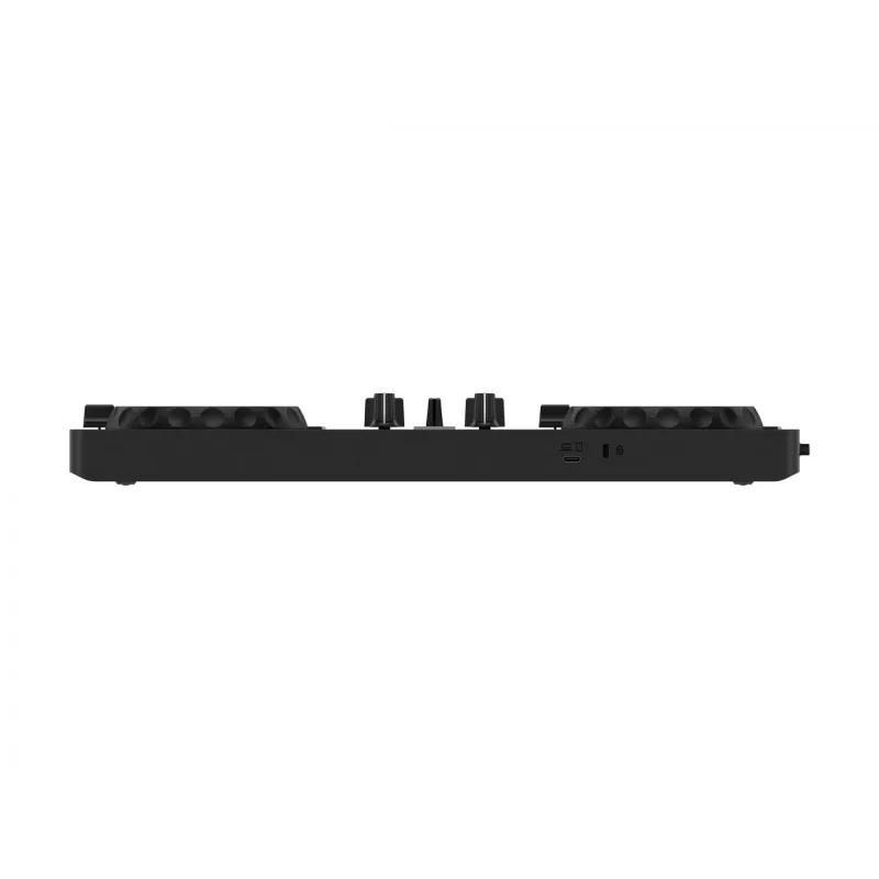 AlphaTheta DDJ-FLX2 controller DJ