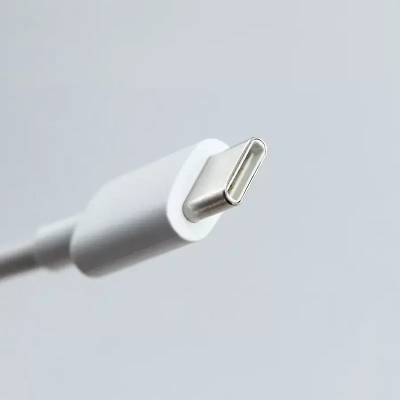 Cavo charge and play USB-C SUBSONIC SA5634 per PS5 – ricarica e connessione dati via cavo