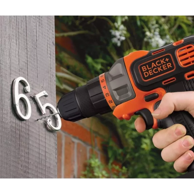 Trapano Black & Decker MT218KB 800 U/min nero, arancione 1,46 kg