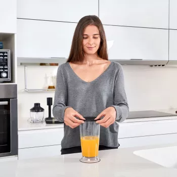 Frullatore a immersione Black & Decker BXHBA1500E — 1500 W frullatore a mano con asta in acciaio inox, 20 velocità, tritatutto, frusta, pulsante