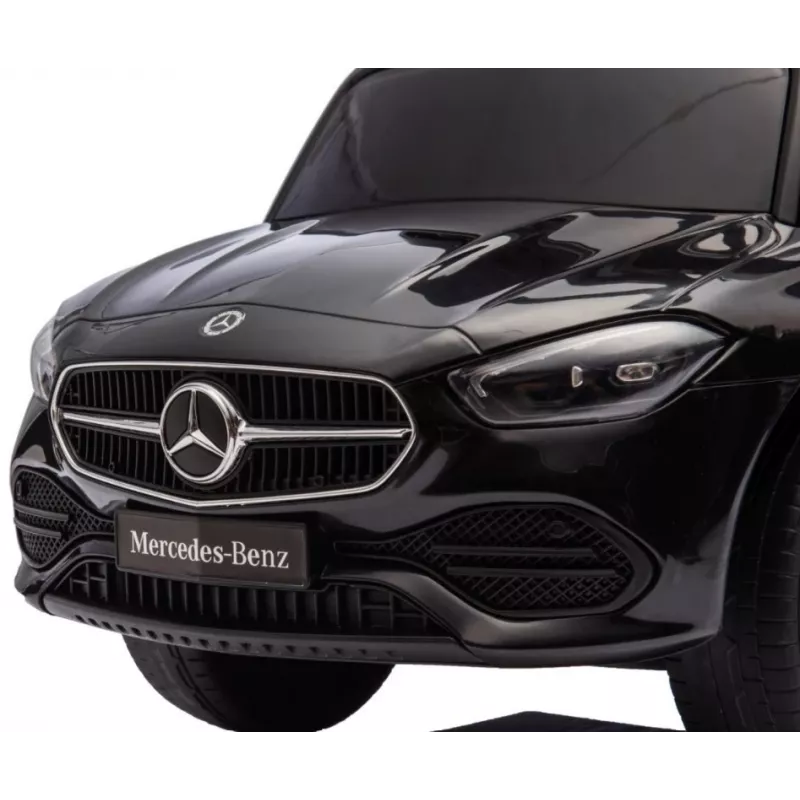 Veicolo Mercedes C-Class S nero