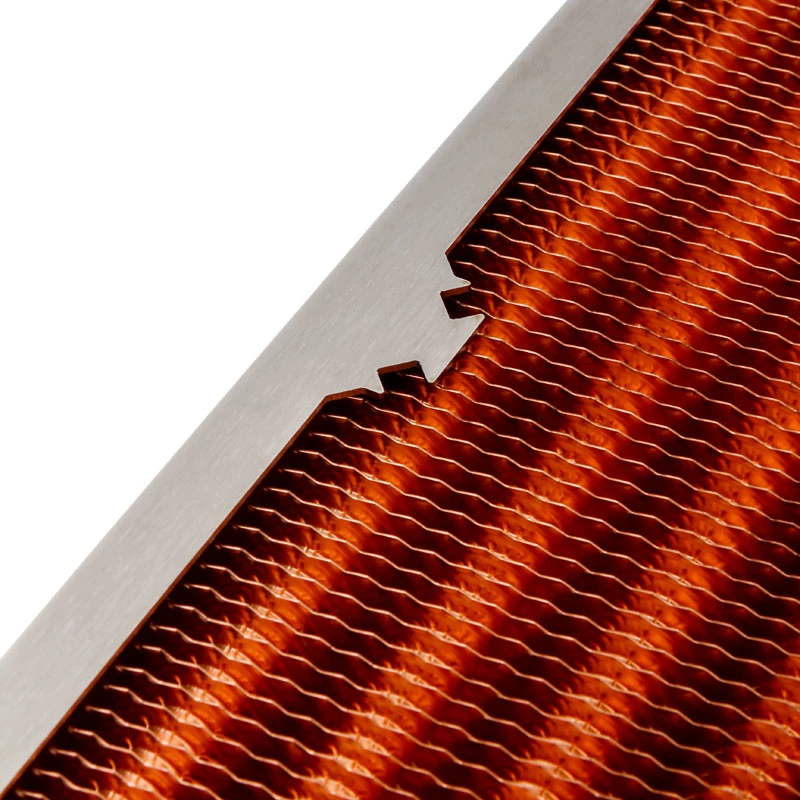 Radiatore Aqua-Computer airplex radical 4/360 — alluminio/rame/acciaio inox, 400×140×73 mm
