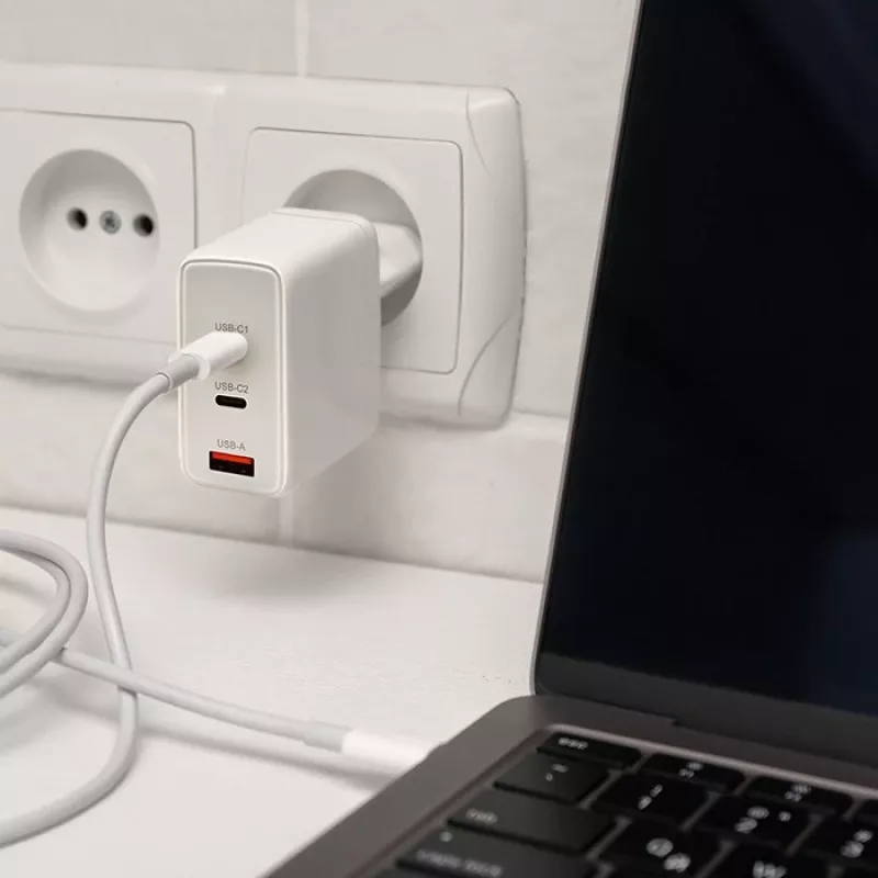 Caricabatterie QOLTEC 100W GaN USB-C Dual PD 5–20V 1,5–5A, 2×USB-C