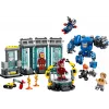 LEGO Marvel Iron Man Laboratorio Armeria 76315 set di gioco – 384 pezzi, 5 minifigure, area espositiva