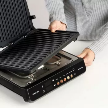 Griglia elettrica 2-in-1 Taurus Asteria Digital — 2000 W, termostato regolabile, antiaderente, vaschetta raccogligocce rimovibile