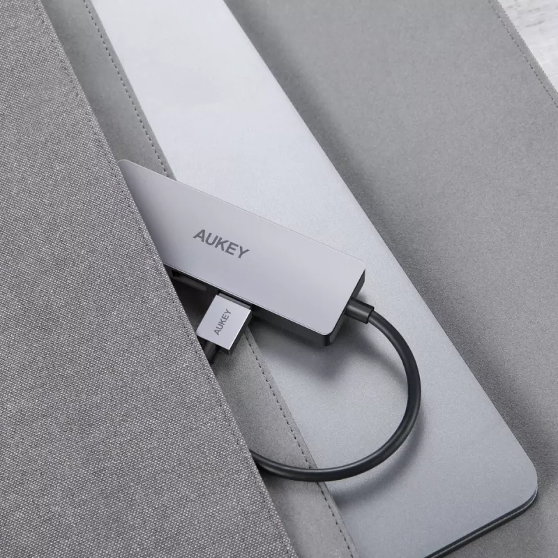 Hub USB Aukey CB-H36 — 4 porte USB 3.2 Gen 1 Type-A, host USB 2.0, 5000 Mbit/s, alluminio argento