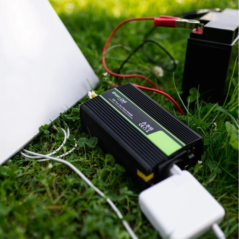 Inverter Green Cell INV12 3000 W 12 V a 230 V, 50 Hz, 1 USB, raffreddamento attivo, nero