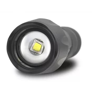 Torcia everActive FL600 — 600 lm, 10 W, corpo in alluminio, IPX4, 130 mm, 3×AAA, rossa