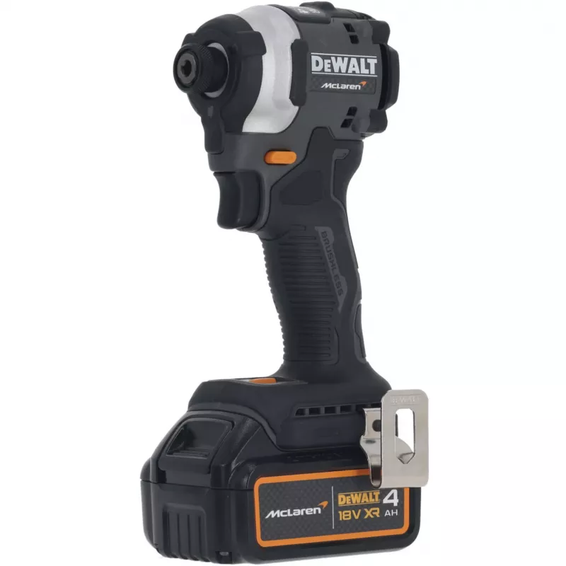 18V XR avvitatore a impulsi 2x4Ah McLaren