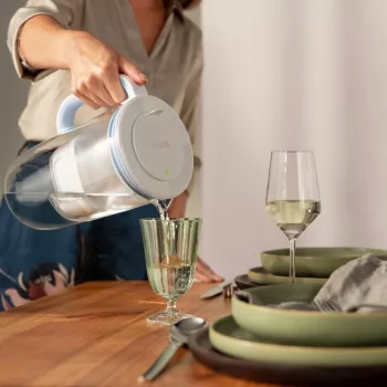 Caraffa filtrante BRITA Glass ONE con 2 x cartucce MAXTRA+ PRO (modello 126032)