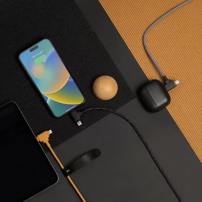 Cavo di ricarica e dati native union Belt cavo Duo Pro USB-C a USB-C e Lightning nero
