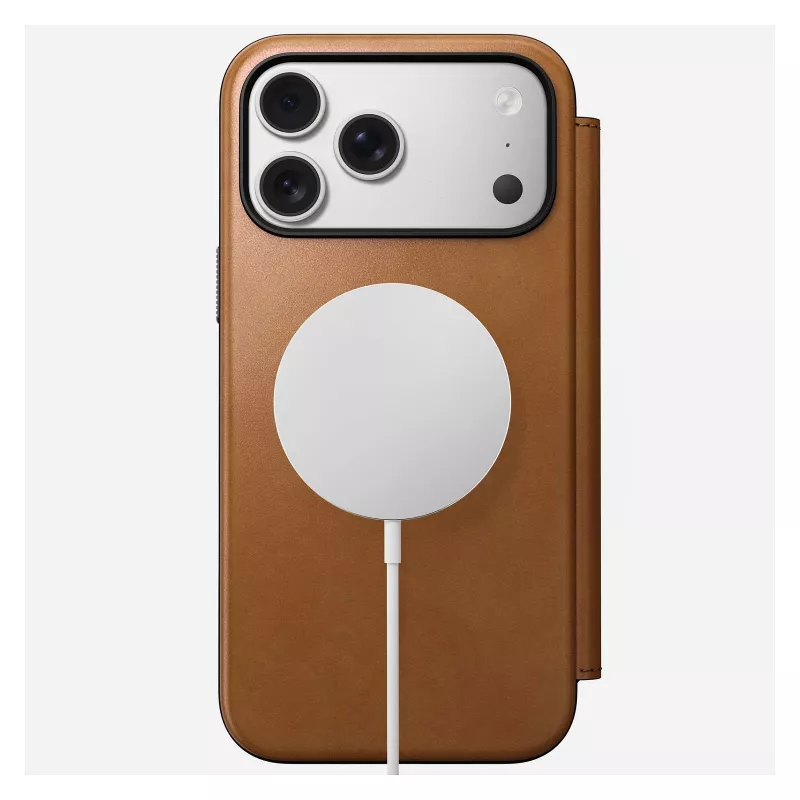 Custodia folio per cellulare Nomad Modern Leather Folio per iPhone 17 Pro Max – Tan, per schermi fino a 17,5 cm (6,9 pollici), 4 scomparti per carte