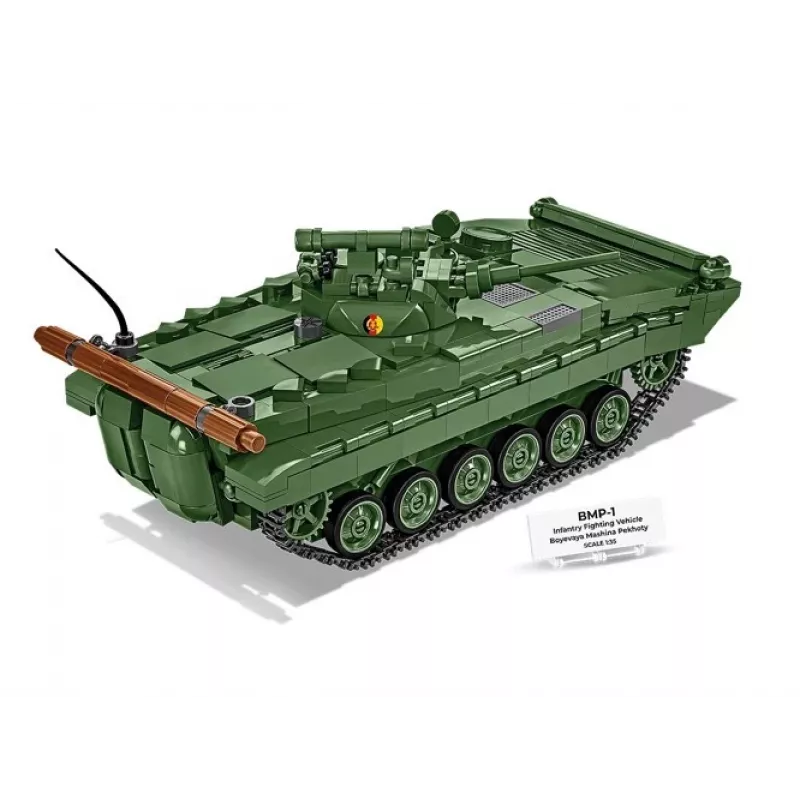 Set da costruzione Cobi Blocks BMP-1 758 pezzi – modello in scala a mattoncini