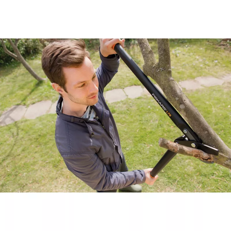 Troncarami Fiskars 1000584 bypass nero arancione