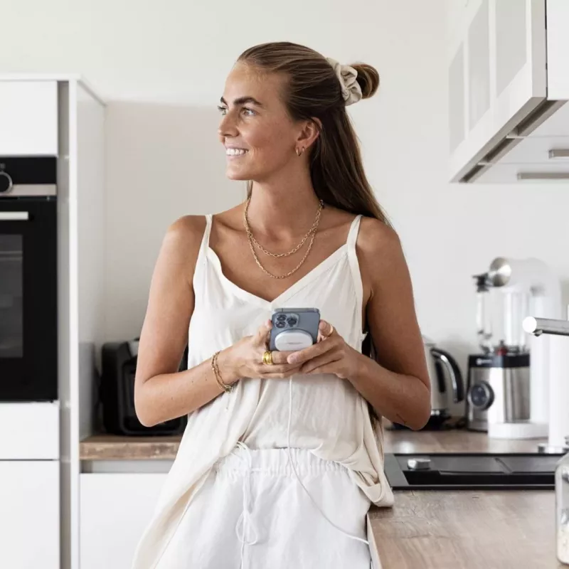 Vonmählen Aura Mini Pad di ricarica wireless magnetico, bianco