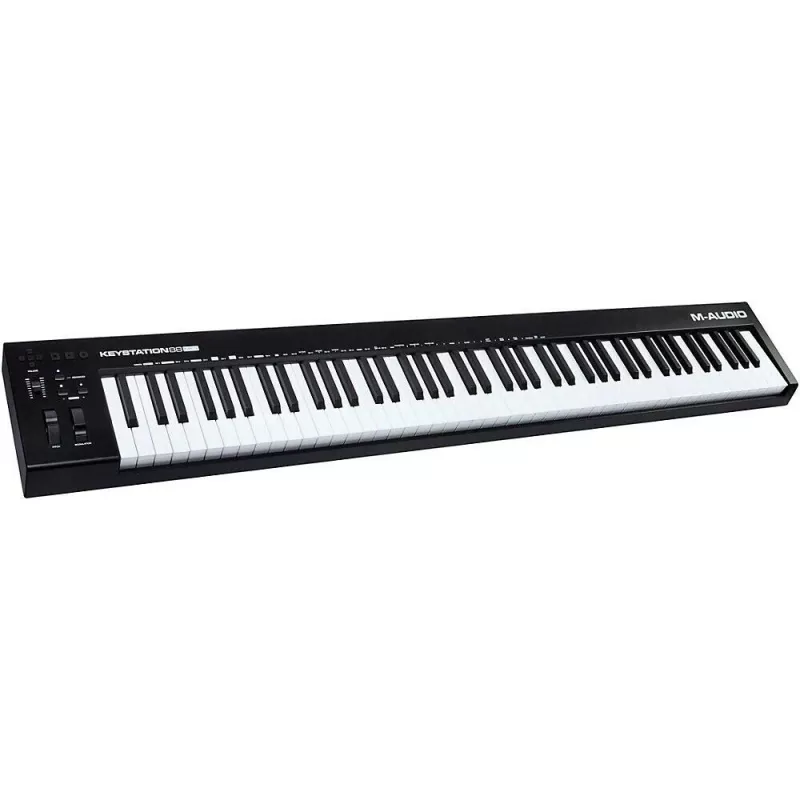 M-AUDIO Keystation 88 MK3 Tastiera MIDI 88 tasti USB nero, bianco