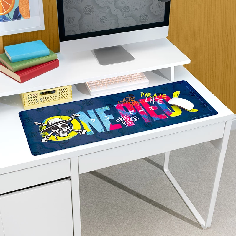Tappetino da scrivania Paladone One Piece – grande protezione in tessuto per tastiera e mouse