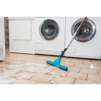 Gardena 3642-20 – Testina raschietto per mocio – nero – blu – plastica – 430 mm