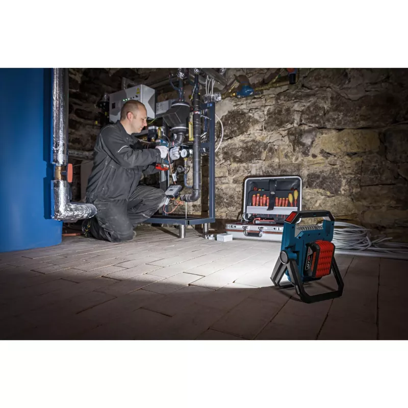 Lampada da lavoro Bosch GLI 18V-1900 Professional