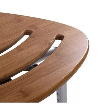 Sgabello da bagno e doccia in legno
