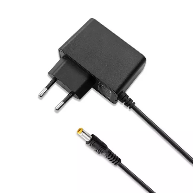 Alimentatore a spina 10W 5V, 2A, 5,5x2,5