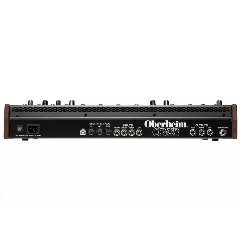 Oberheim OB-X8 sintetizzatore analogico polifonico da tavolo