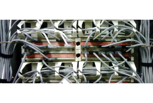 Patch panel e gestione dei cavi: come costruire un rack di rete la cui manutenzione richiede pochi minuti