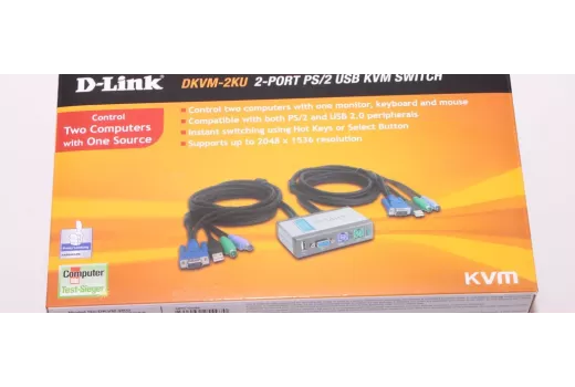 Switch KVM spiegati: una tastiera e un monitor per molti computer