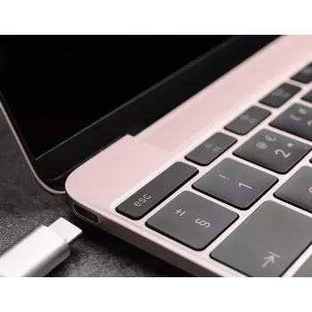 D-Link Hub USB-C 6-in-1 con HDMI/lettore di schede/Power Delivery