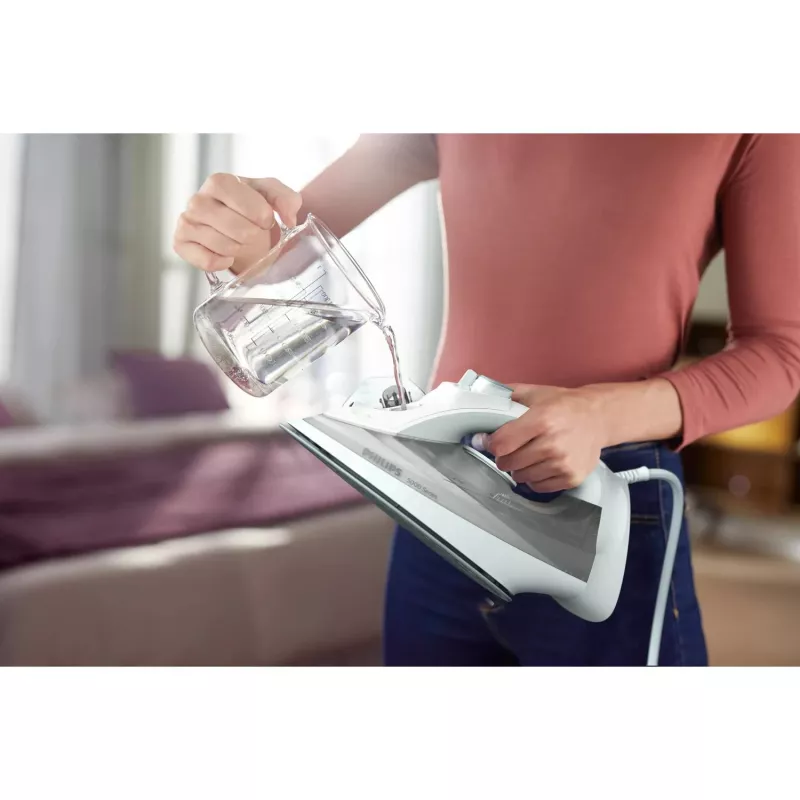 Ferro da stiro Philips serie 5000 DST5010/10 ferro da stiro a vapore suola SteamGlide Plus 2400 W grigio, bianco