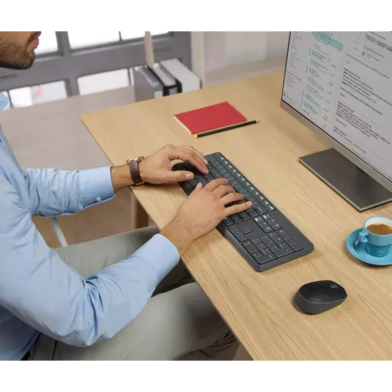 Set tastiera e mouse wireless Logitech MK235