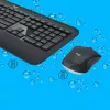 Set tastiera e mouse wireless Logitech MK540 Advanced – tastiera full-size QWERTZ, ricevitore USB, layout US, mouse ergonomico, nero/bianco
