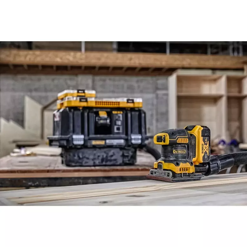 Levigatrice portatile DeWALT DCW200N-XJ