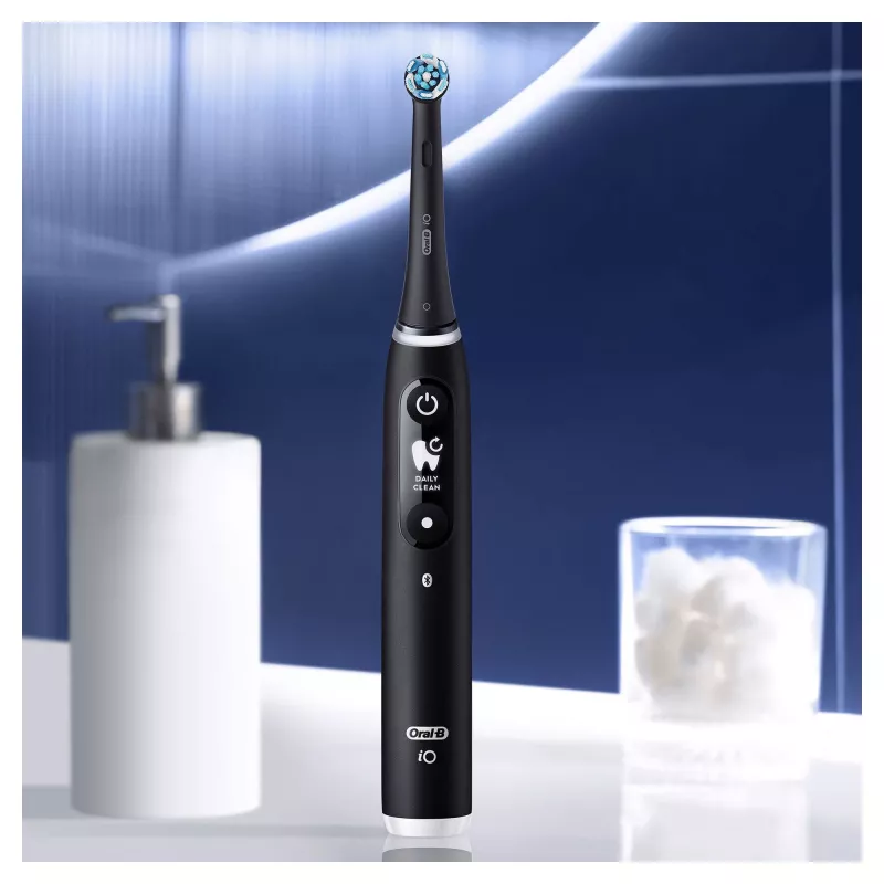 Spazzolino elettrico a vibrazione Oral-B iO 6 per adulti nero
