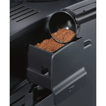 Macchina per espresso Siemens EQ.6 plus TE657319RW — automatica, serbatoio acqua 1,7 l, pompa 19 bar, macinacaffè integrato