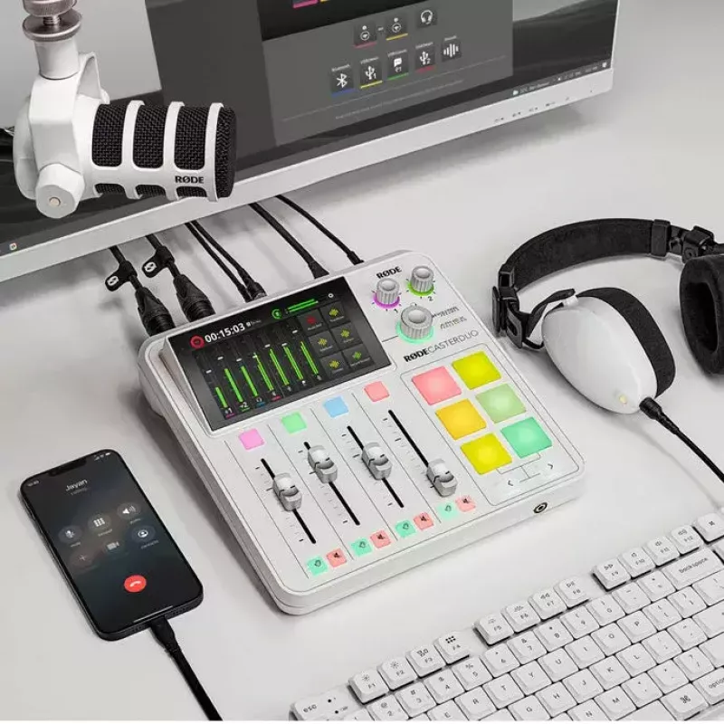 Interfaccia audio Rode RodeCaster Duo bianco – console per podcasting USB a 2 canali con mixer e preamplificatori
