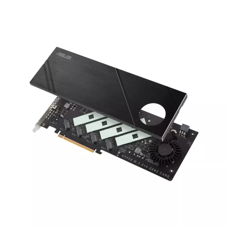 ASUS Hyper M.2 x16 Gen5 Card Adattatore PCIe 5.0 M.2 con raffreddamento attivo