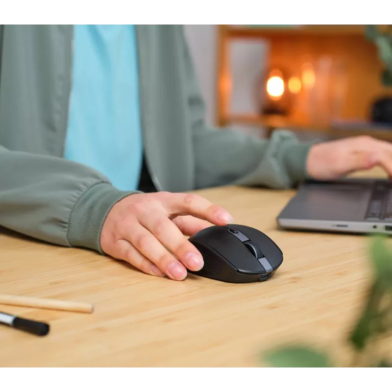 Trust Ozaa Mouse da ufficio per destrorsi RF Wireless + Bluetooth ottico 3200 DPI