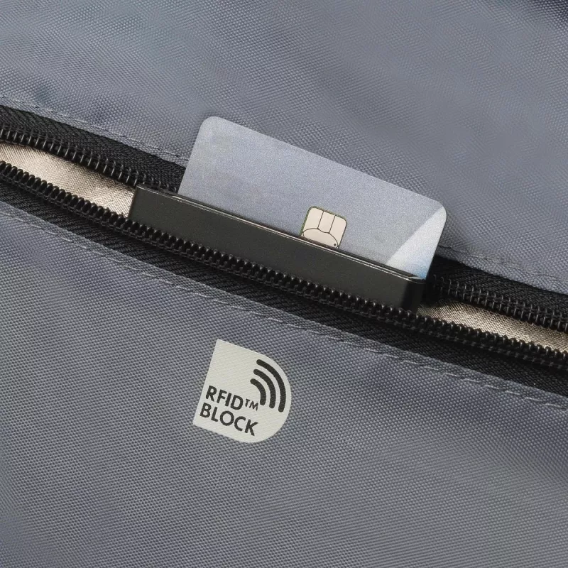DICOTA Eco Top Traveller Core - borsa per notebook 15-17.3in - nero / 300d 100% poliestere PET riciclato