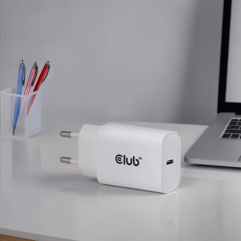 Caricabatterie USB‑C confezione da 2 CLUB3D CAC-3020, 30 W totali, bianco